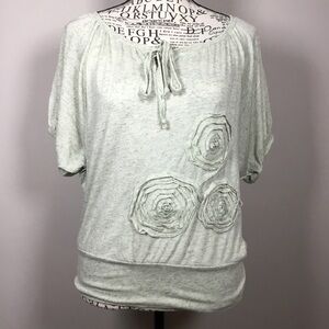 Light green keyhole tie front stretchy flax blend top flower detail sz S artsy